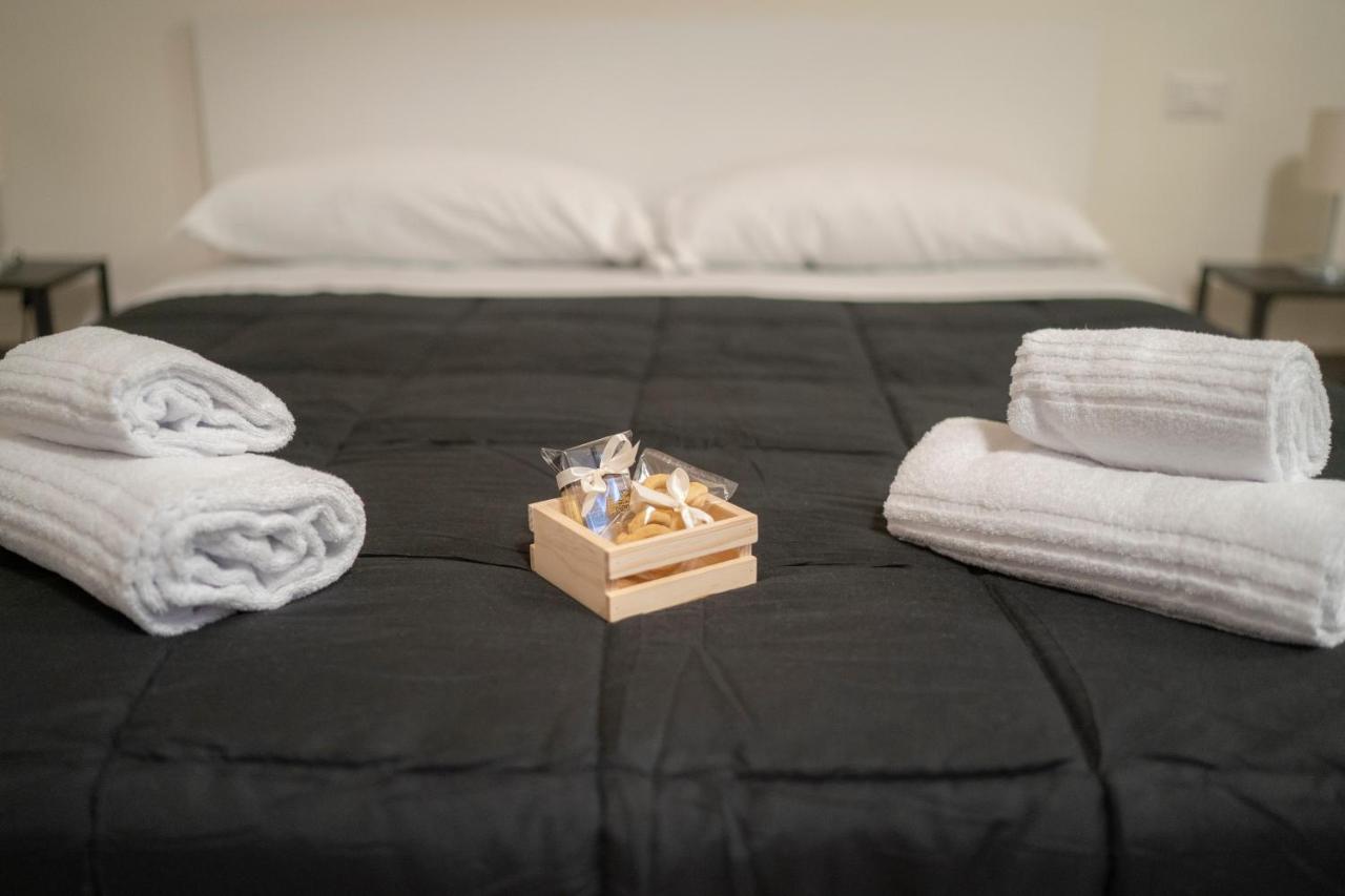 Centometri Hotel Матера Екстериор снимка