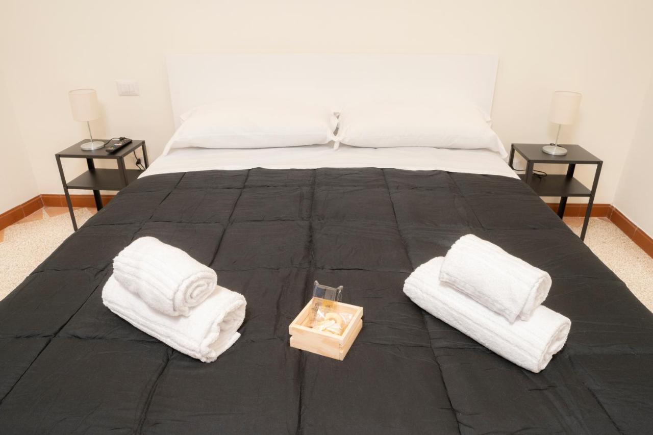 Centometri Hotel Матера Екстериор снимка